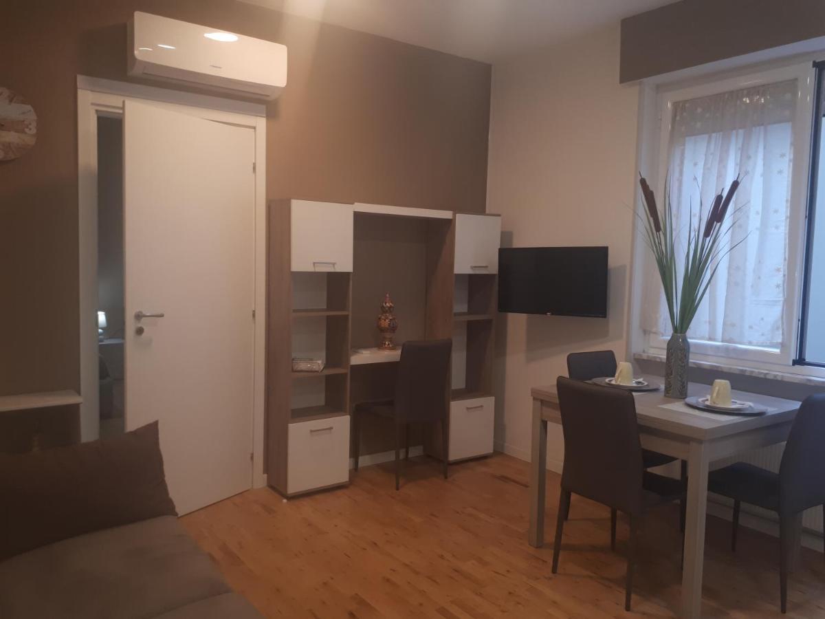 Central House Daire Caserta Dış mekan fotoğraf
